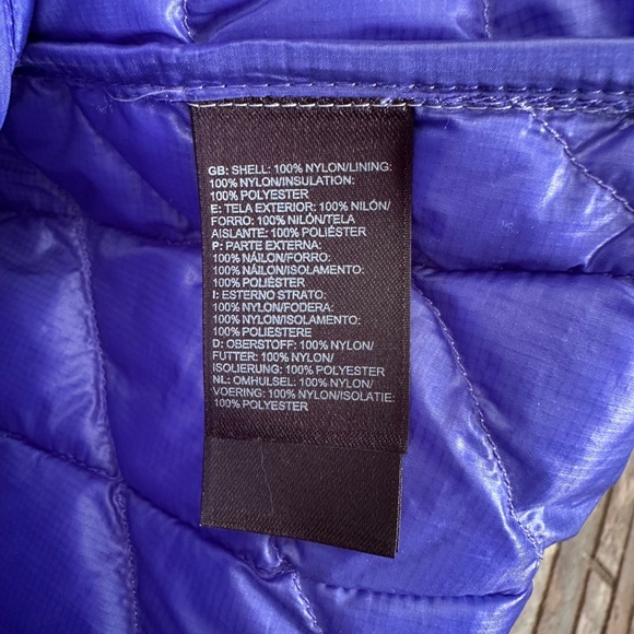The North Face puffer jacket - Picture 12 of 12